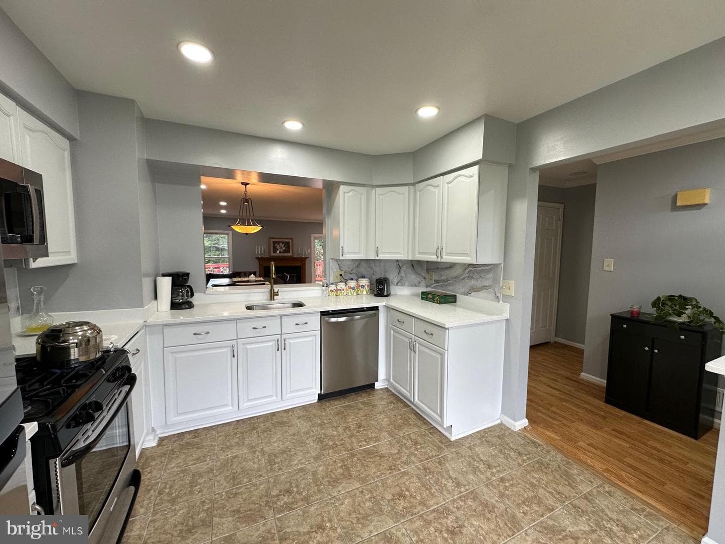 21140 Winding Brook Square photo 9