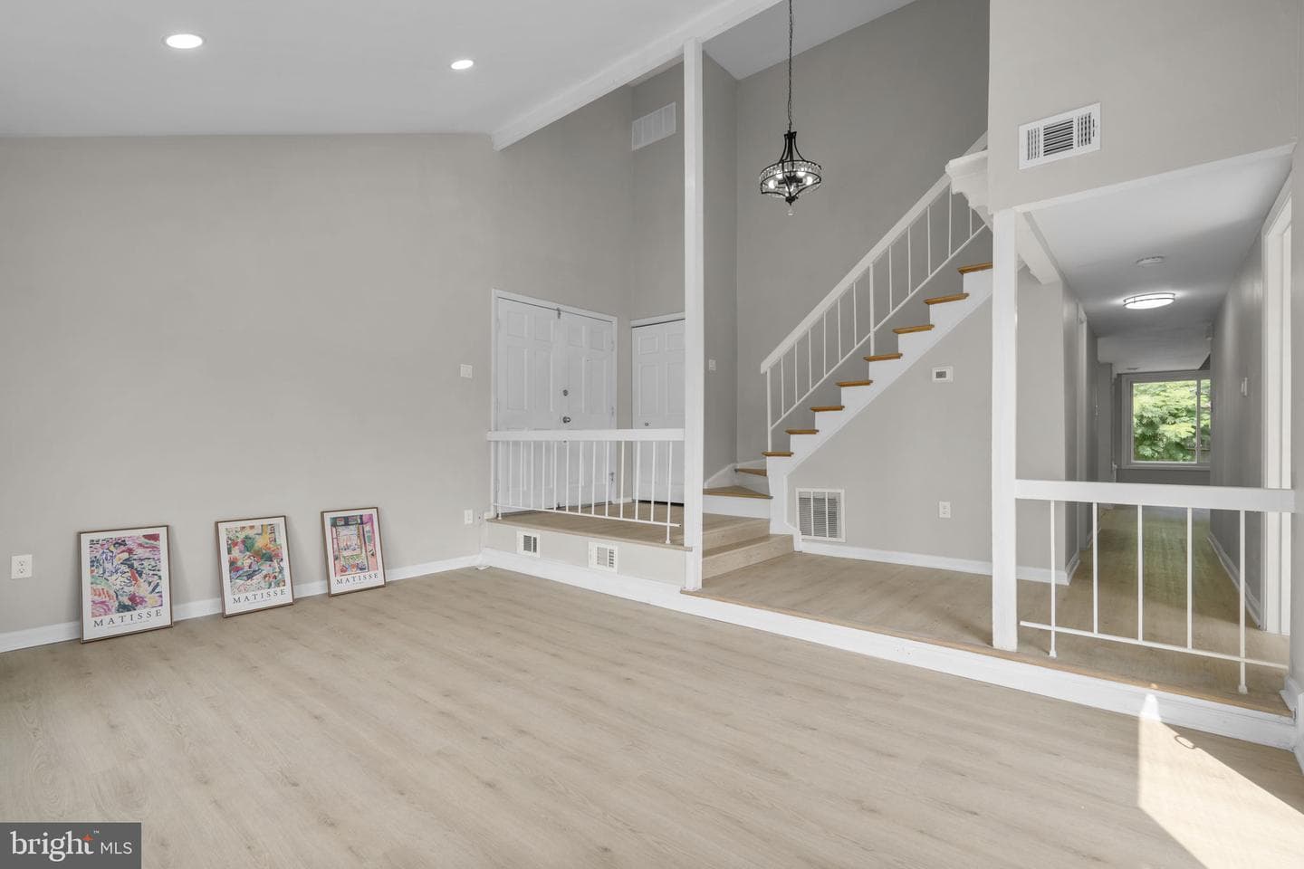 13 Wrightwood Place photo 11