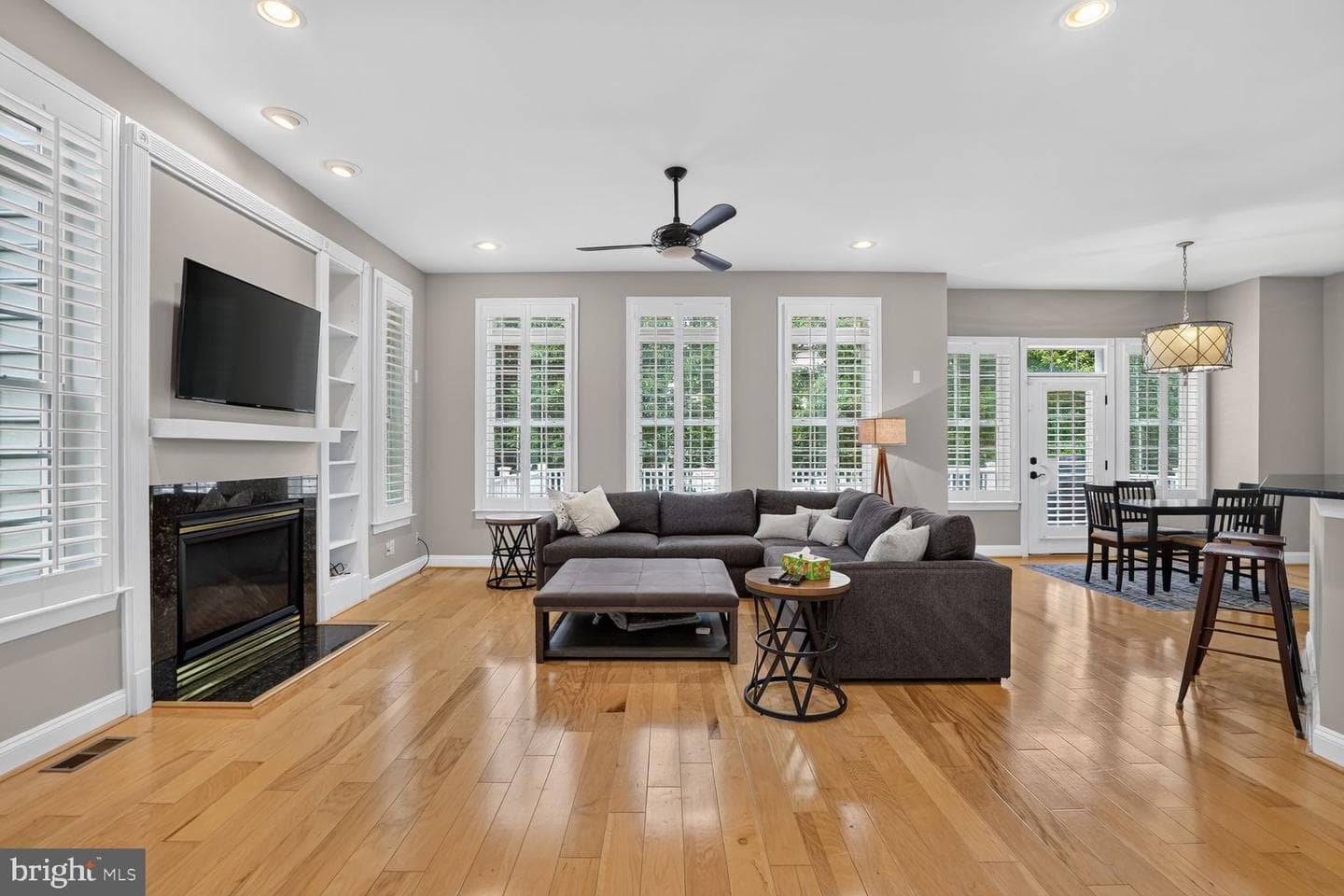 20369 Potomac Landing Terrace photo 14