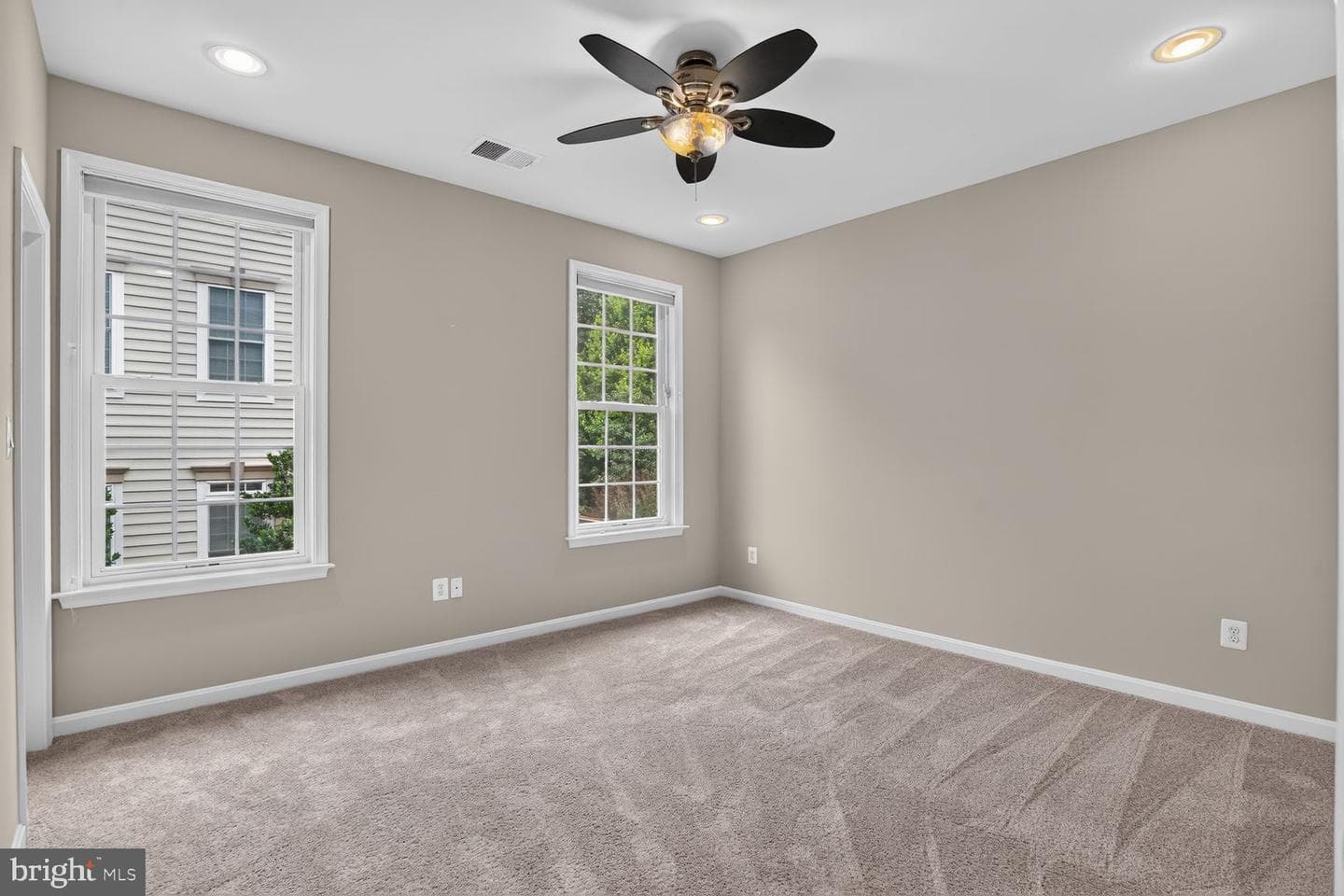 20369 Potomac Landing Terrace photo 42