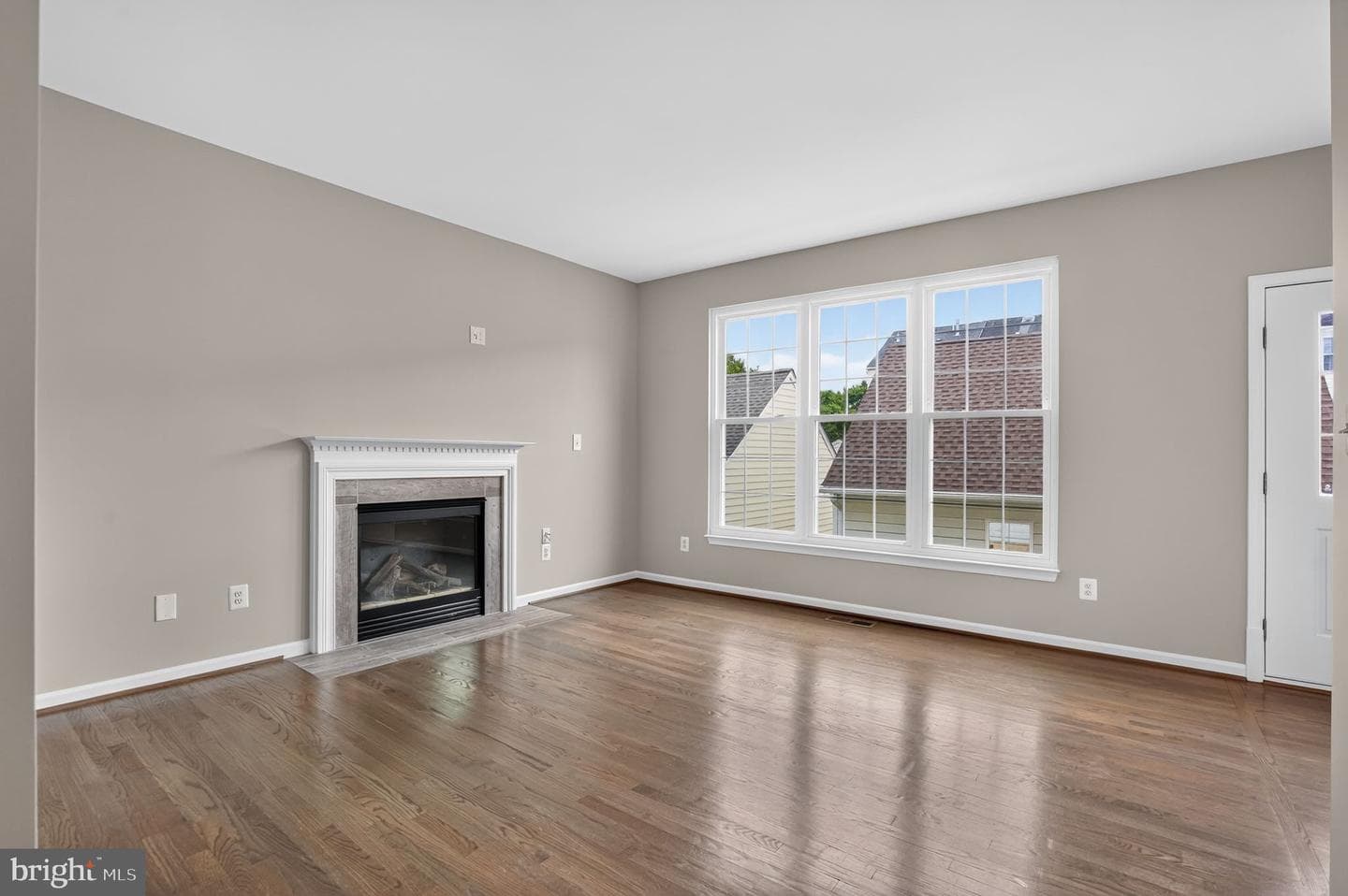 42771 Freedom Street photo 21