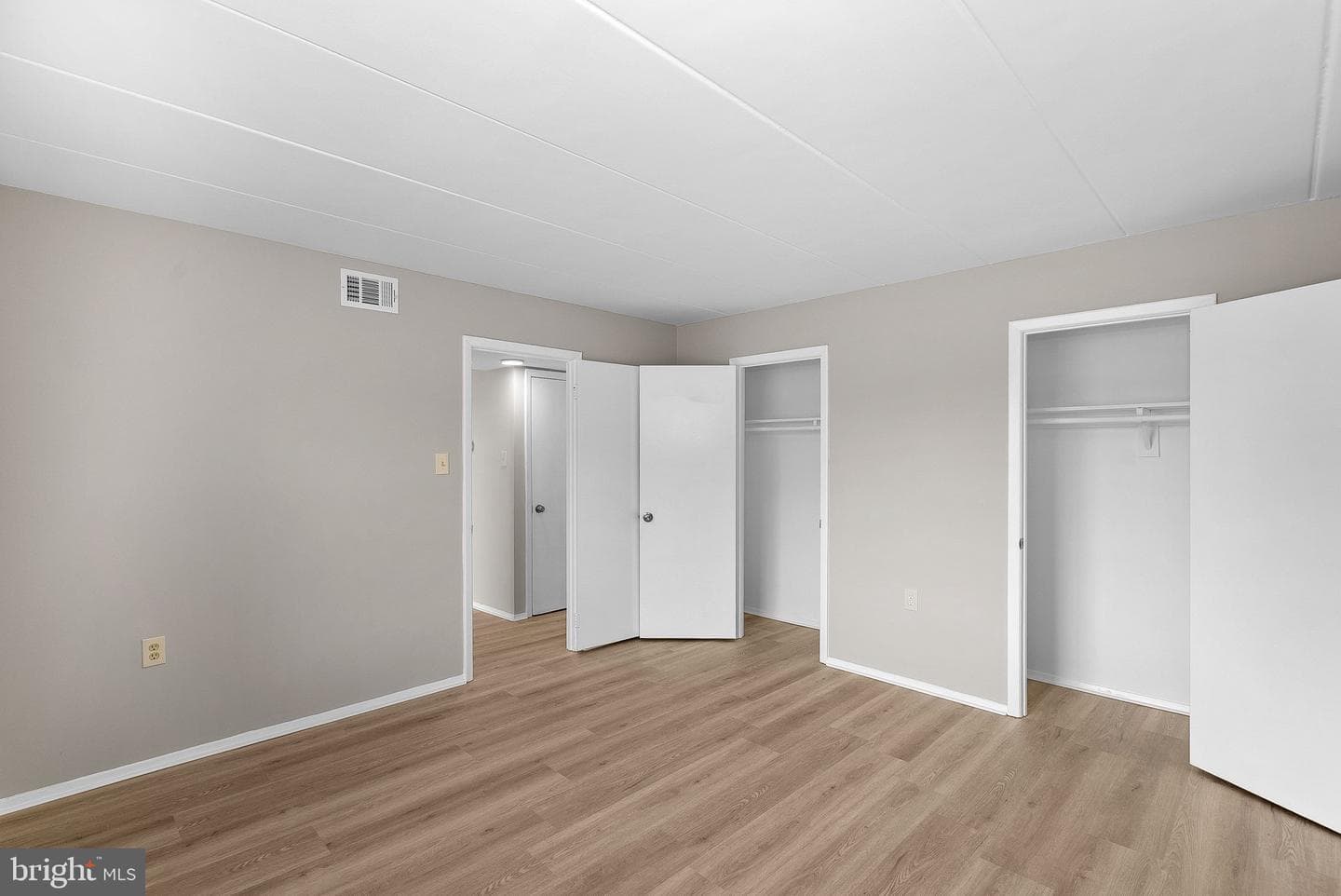 125 Clubhouse Drive SW #7 photo 28