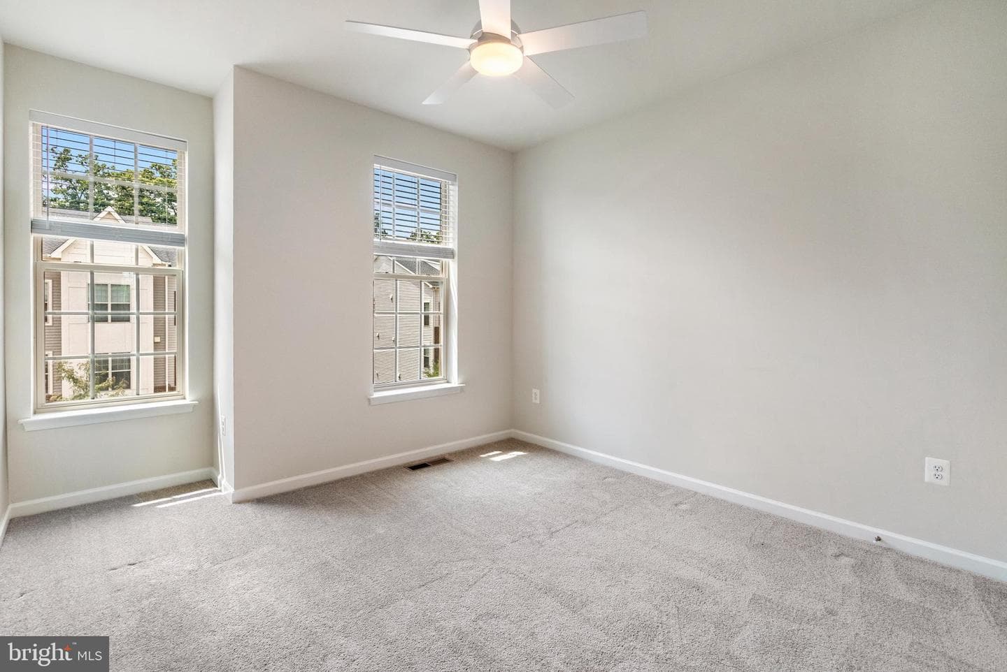 1609 Field Sparrow Terrace NE photo 27