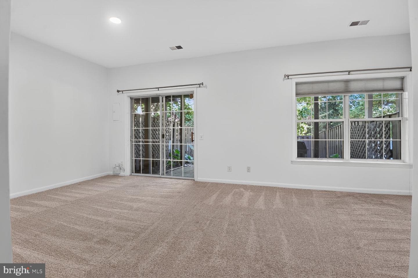 47720 Sandbank Square photo 22