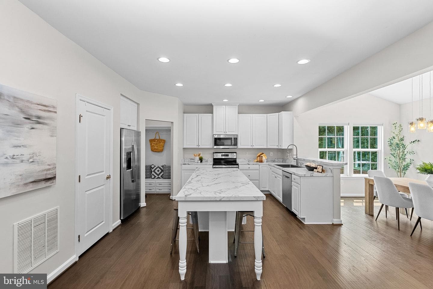 20 Eisentown Drive photo 13