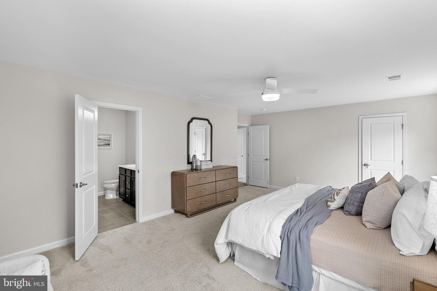 20 Eisentown Drive photo 23