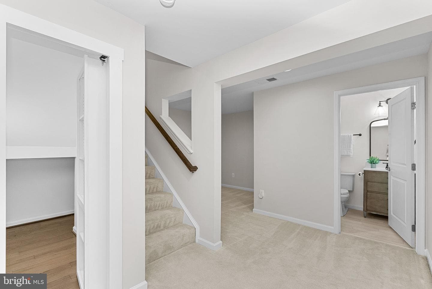 20 Eisentown Drive photo 38
