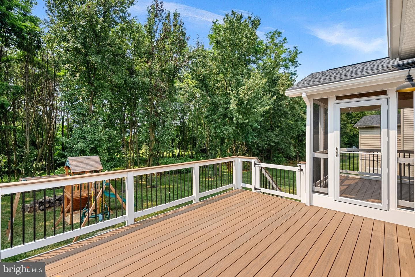 20 Eisentown Drive photo 44