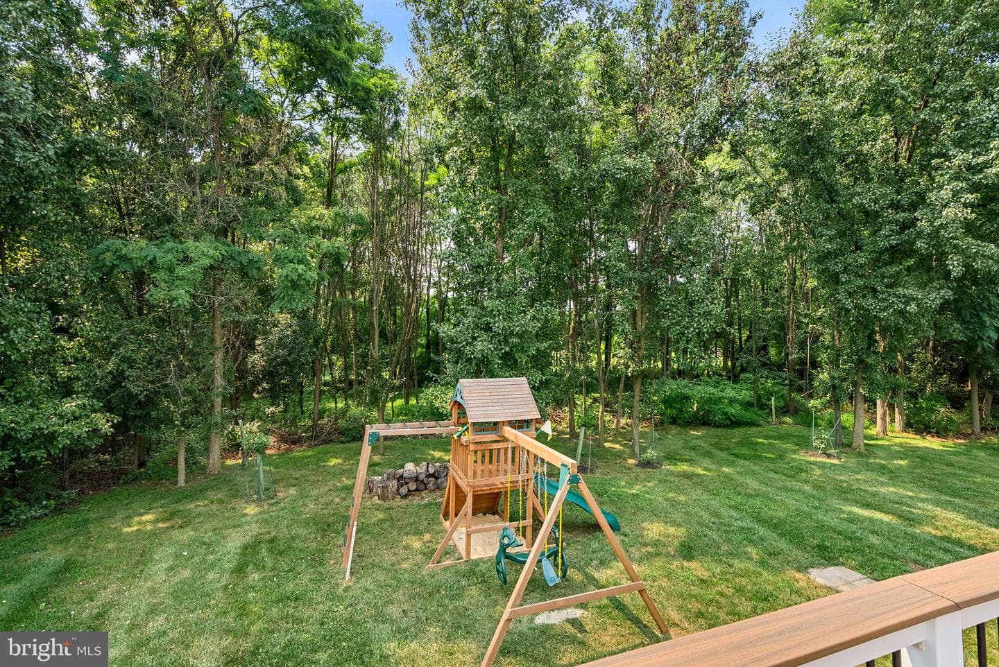 20 Eisentown Drive photo 46