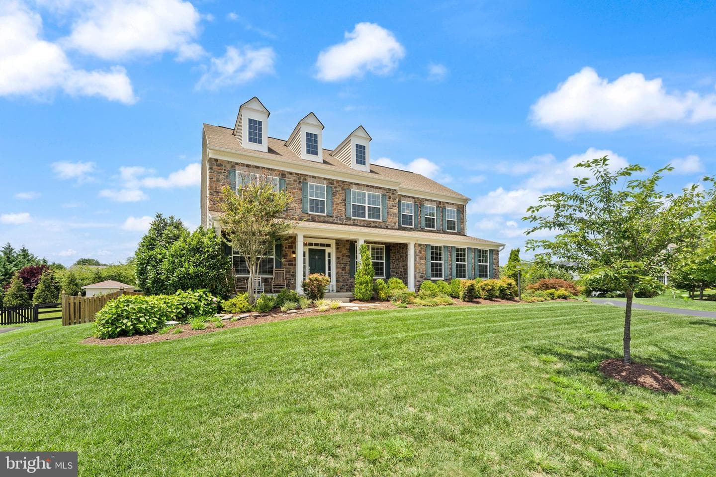 46 Stone Oak Place, Round Hill