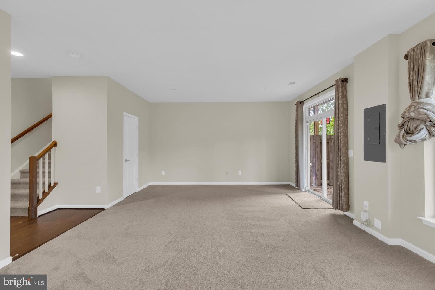 25284 Arrowroot Terrace photo 29