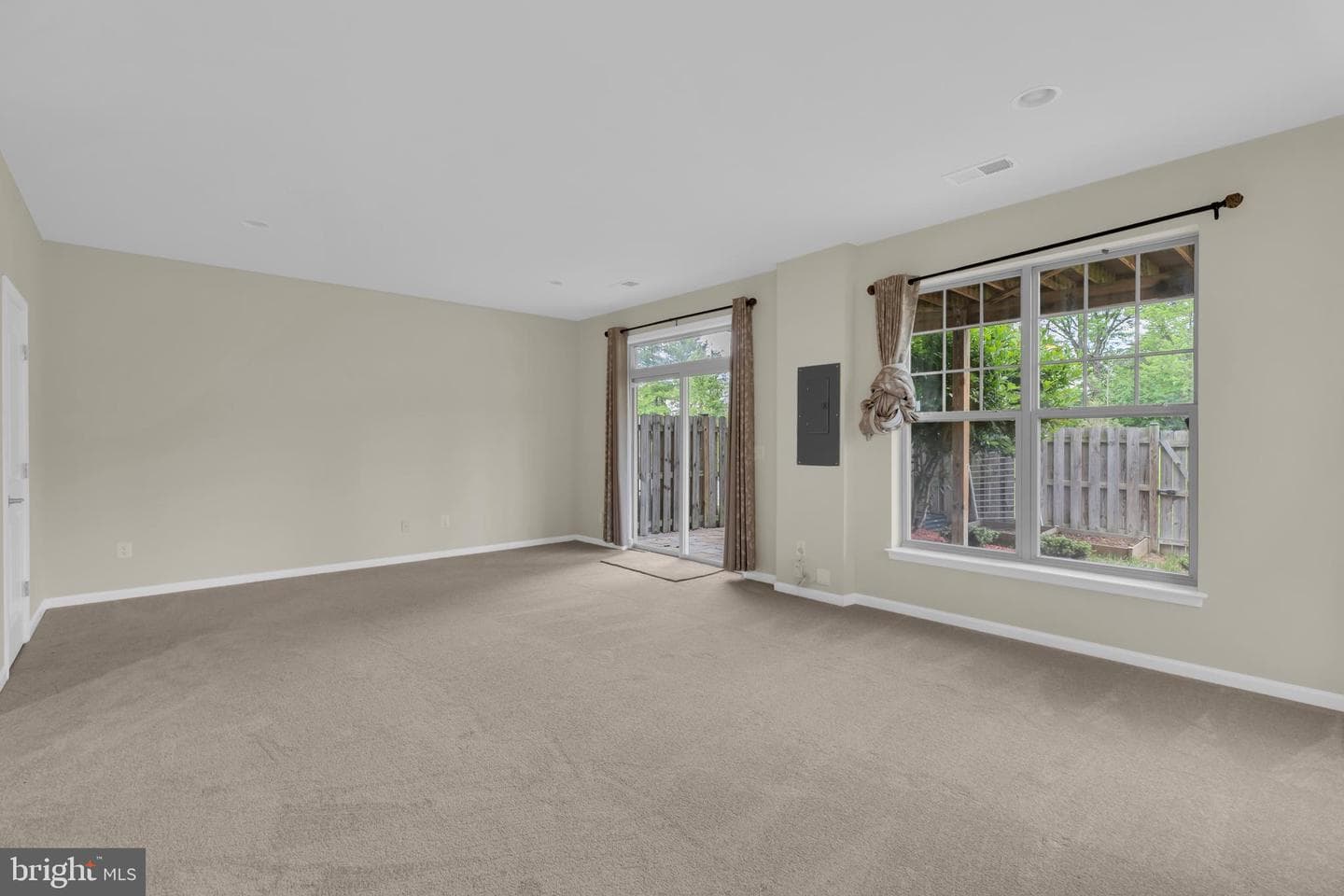 25284 Arrowroot Terrace photo 30