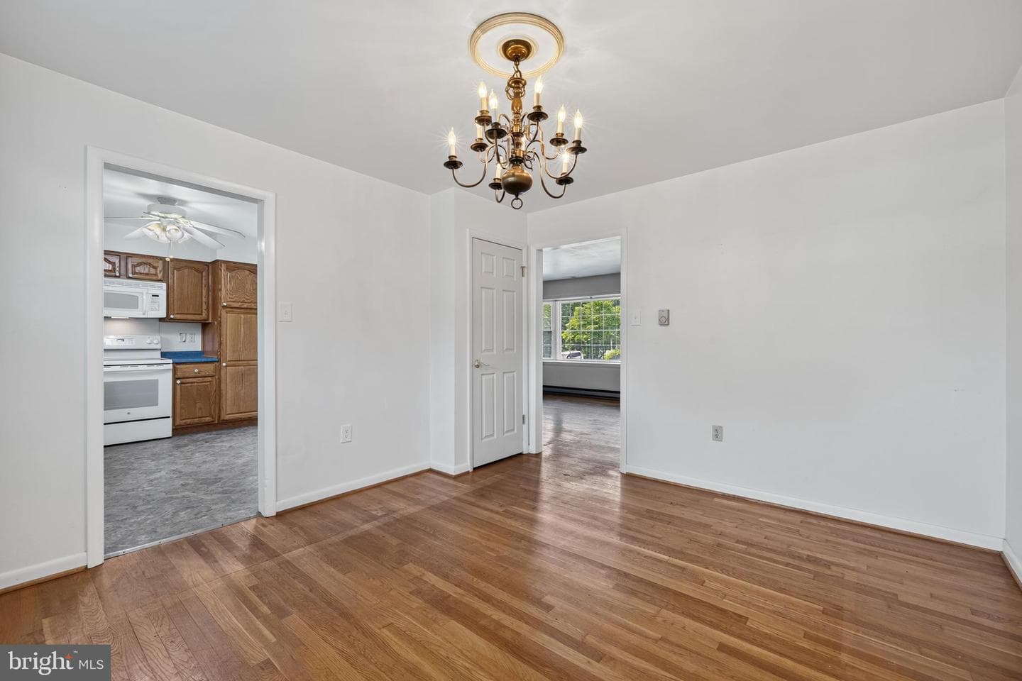 19 Hamilton Terrace Drive photo 14