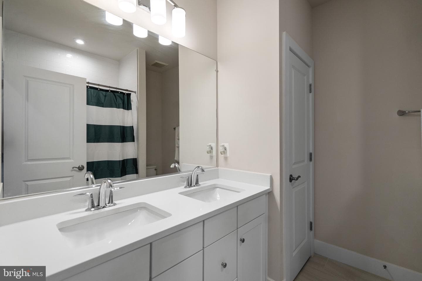 641 Lipizzan Drive SW photo 36