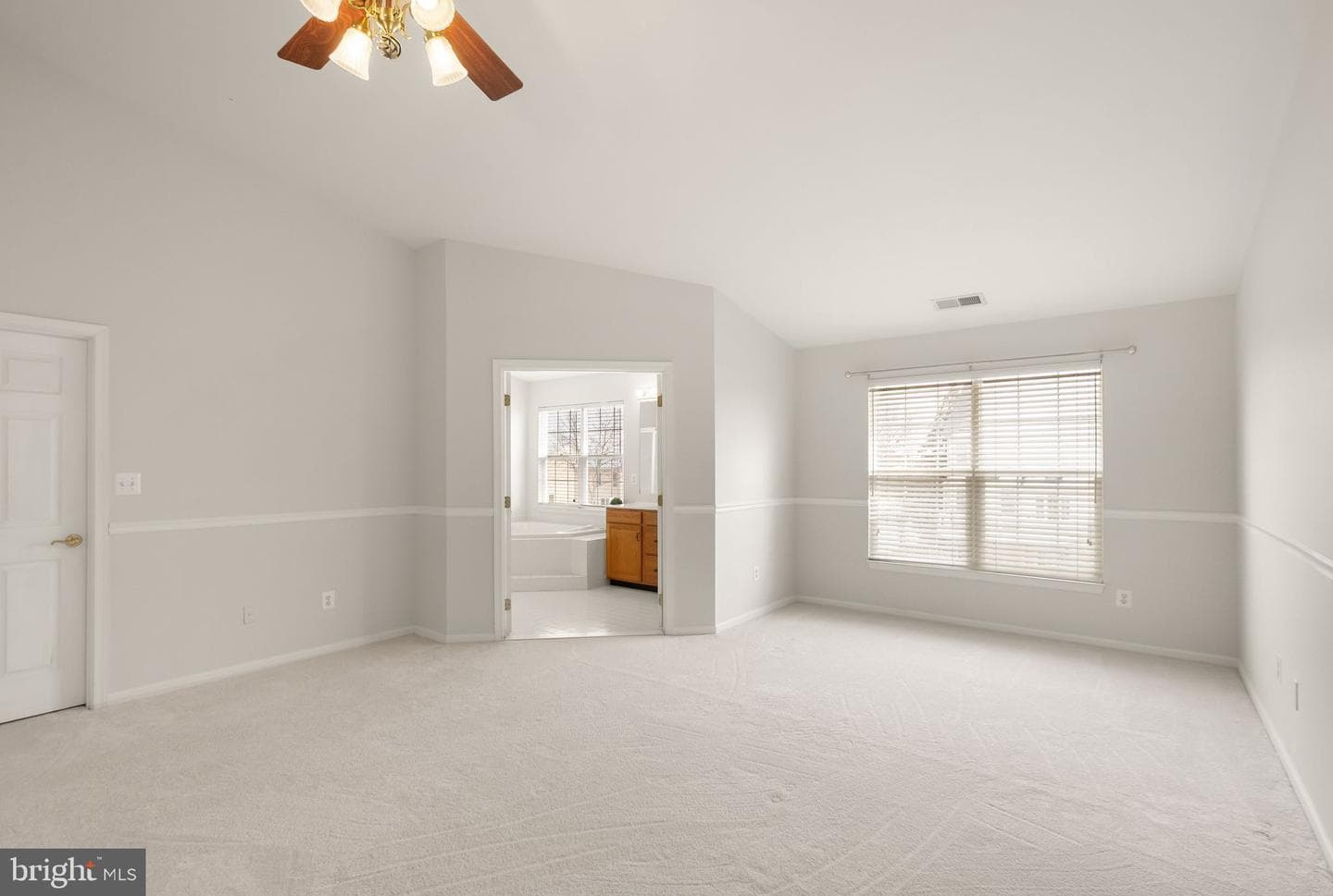 25488 Crossfield Drive photo 29
