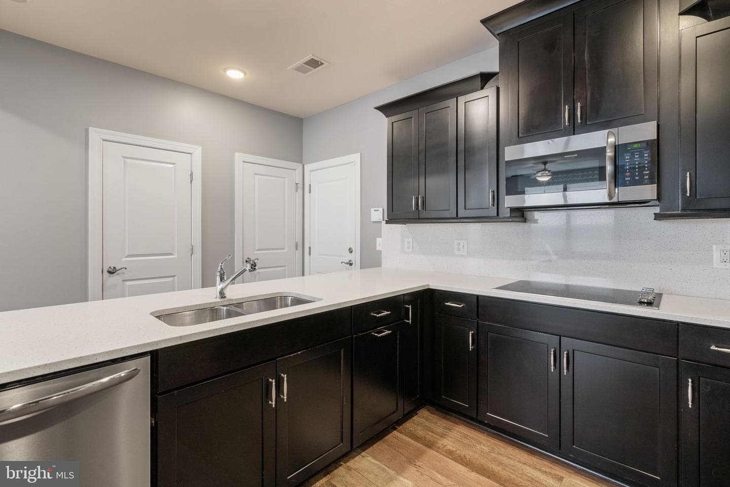 10485 Ratcliffe Trail photo 12