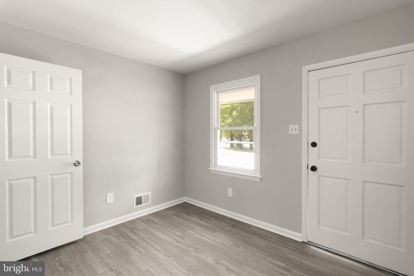 8605 Kirby Street photo 25