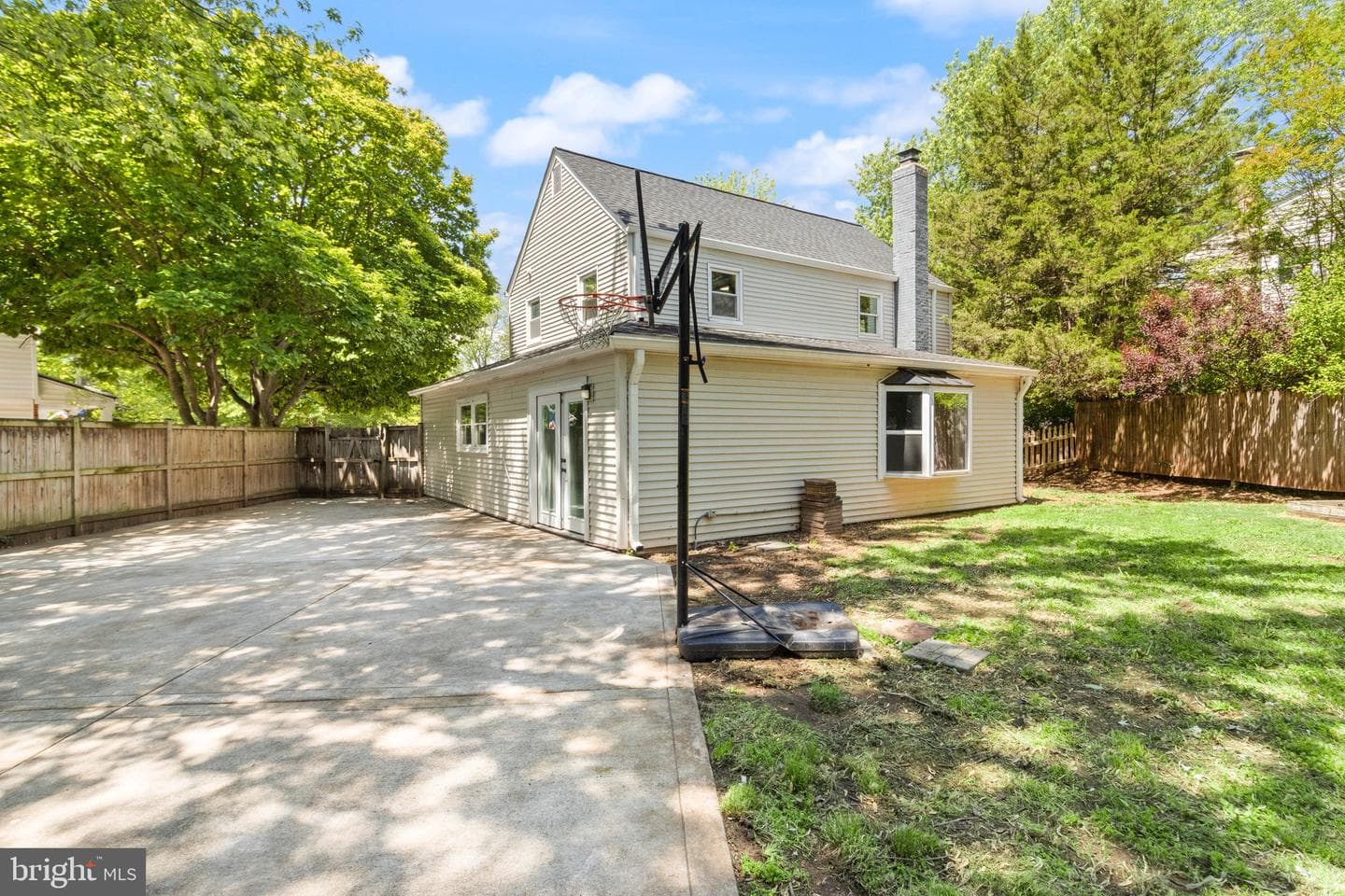 8605 Kirby Street photo 48