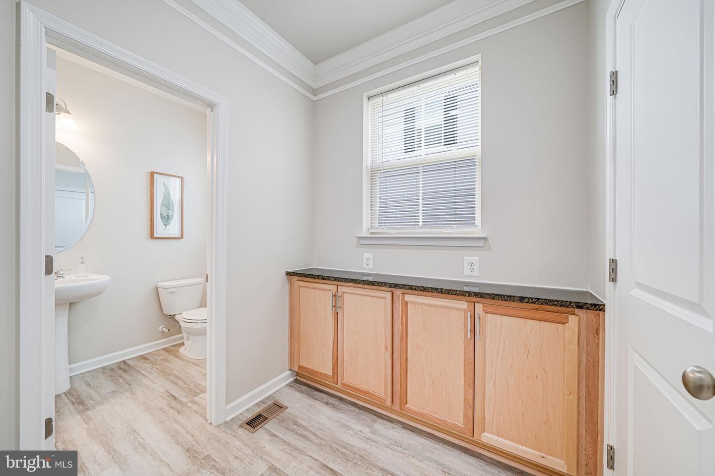 9563 Jefferson Street photo 21