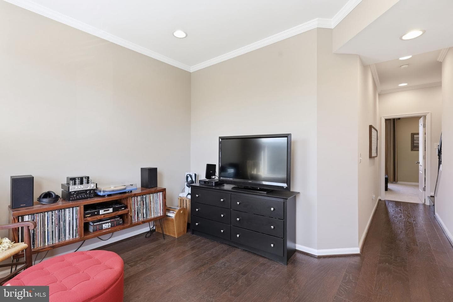 8934 Center Street photo 16