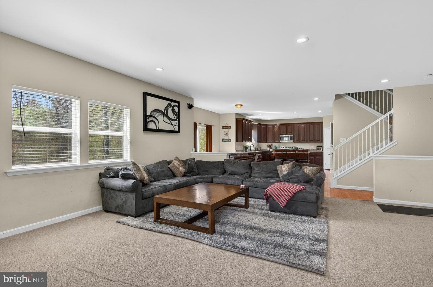 9525 Mckinley Avenue photo 15