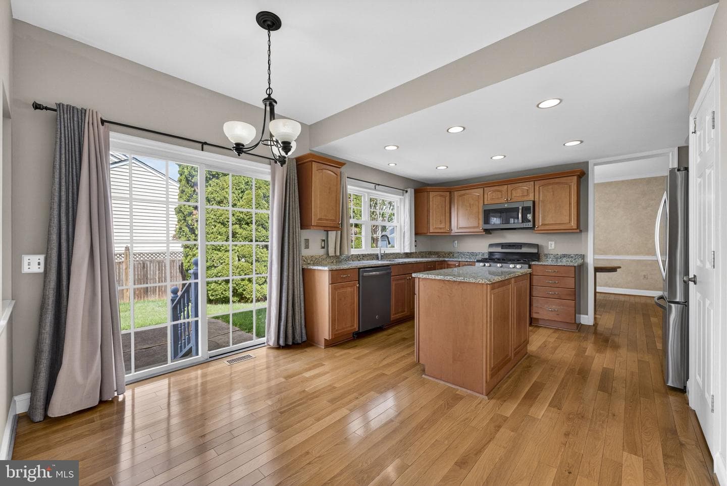 9516 Oakenshaw Drive photo 26