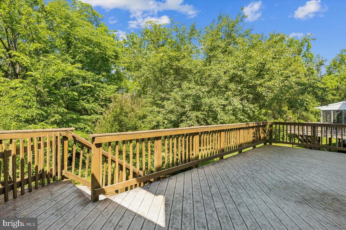 8746 Country Lane photo 33