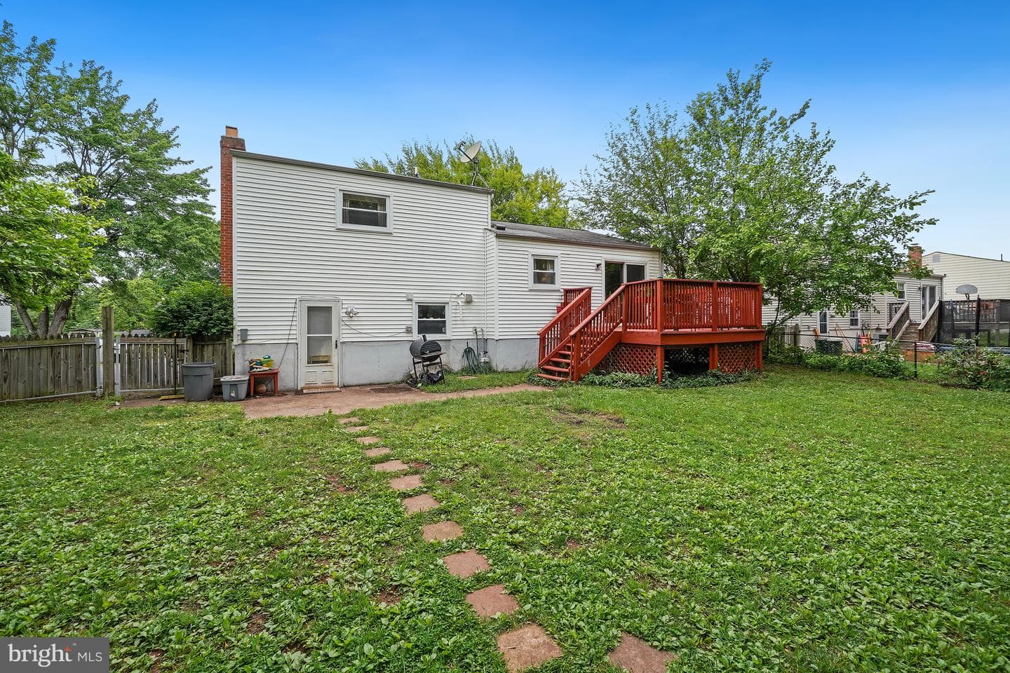 9203 Landgreen Street photo 28