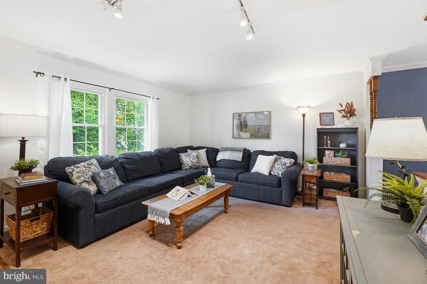 9203 Landgreen Street photo 5