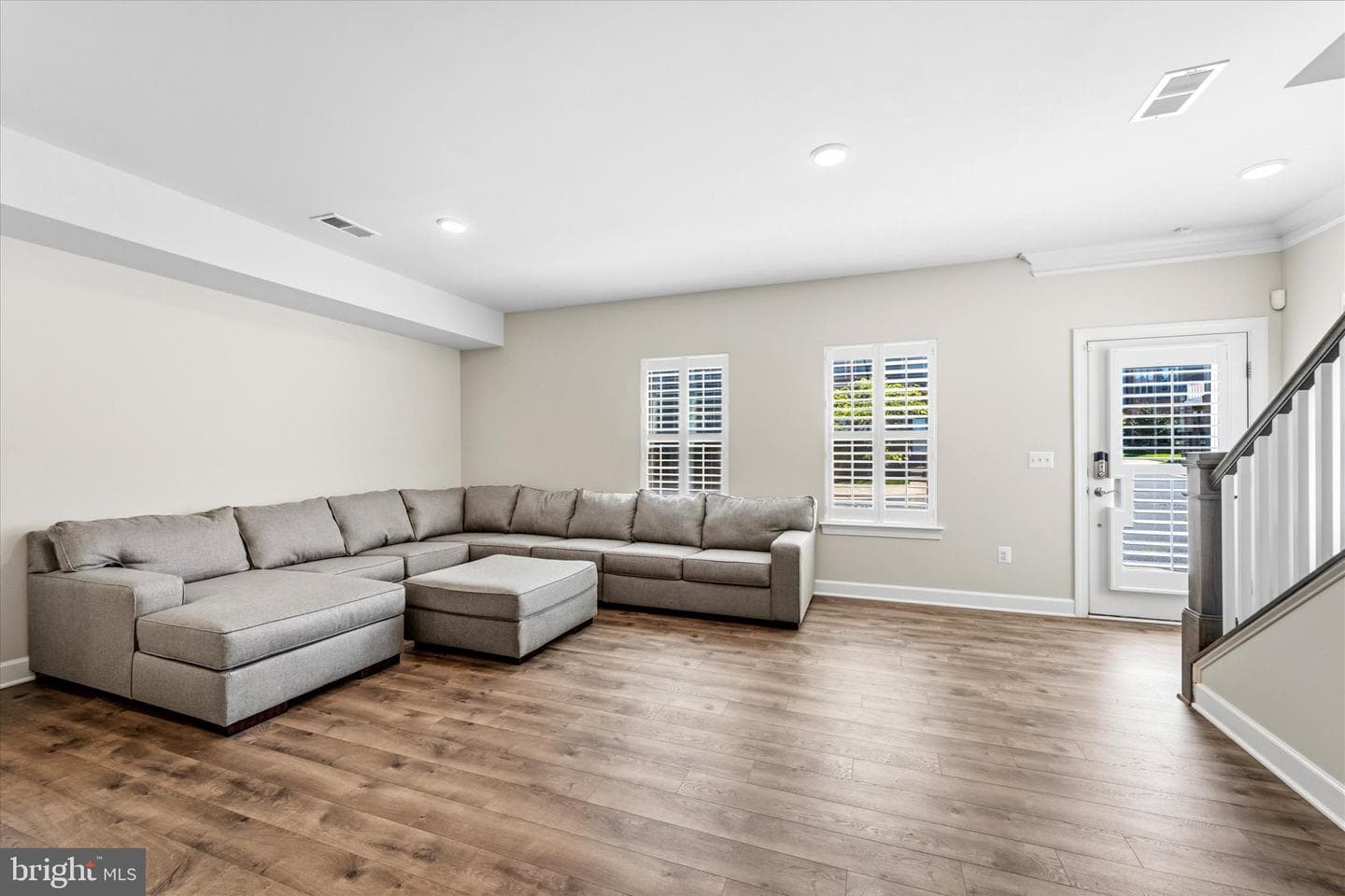 9828 Buchanan Loop photo 48