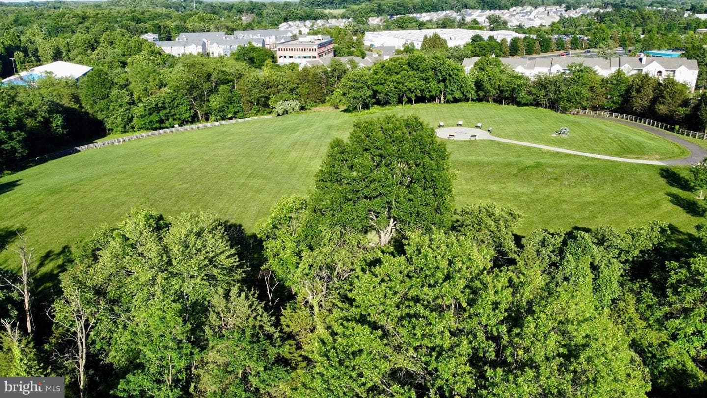 9563 Battery Heights Boulevard #204 photo 28
