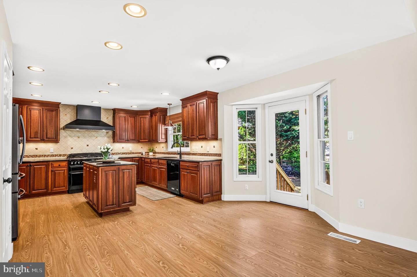 10202 Daylily Court photo 15