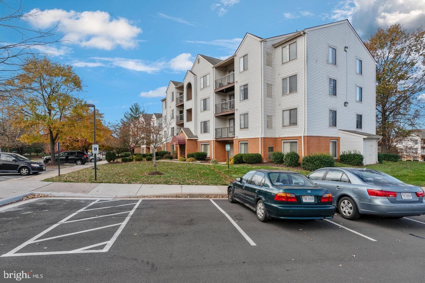 8383 Buttress Lane #302 photo 6