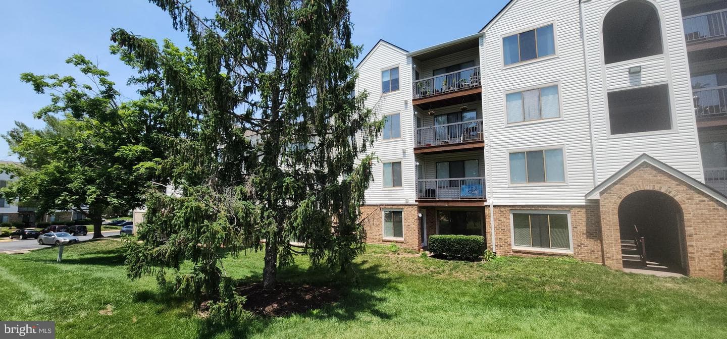 8374 Buttress Lane #103 photo 32