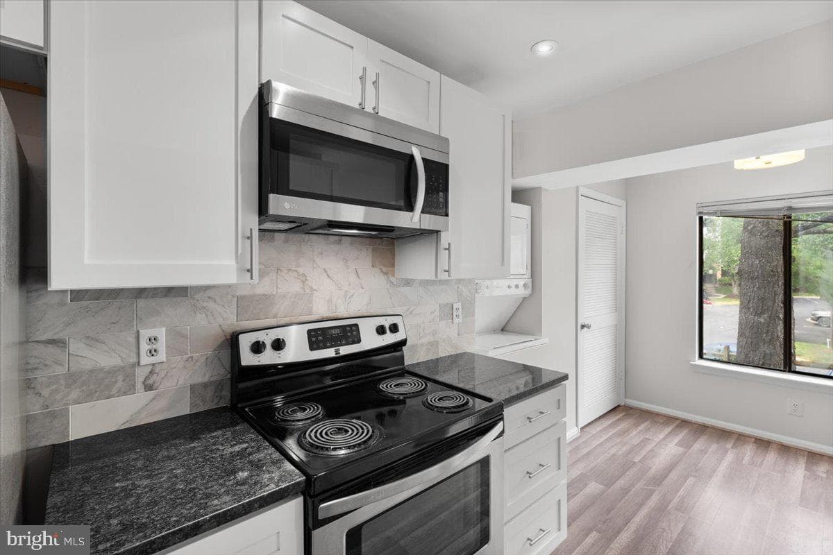 9574 Jayhawk Terrace #102 photo 6
