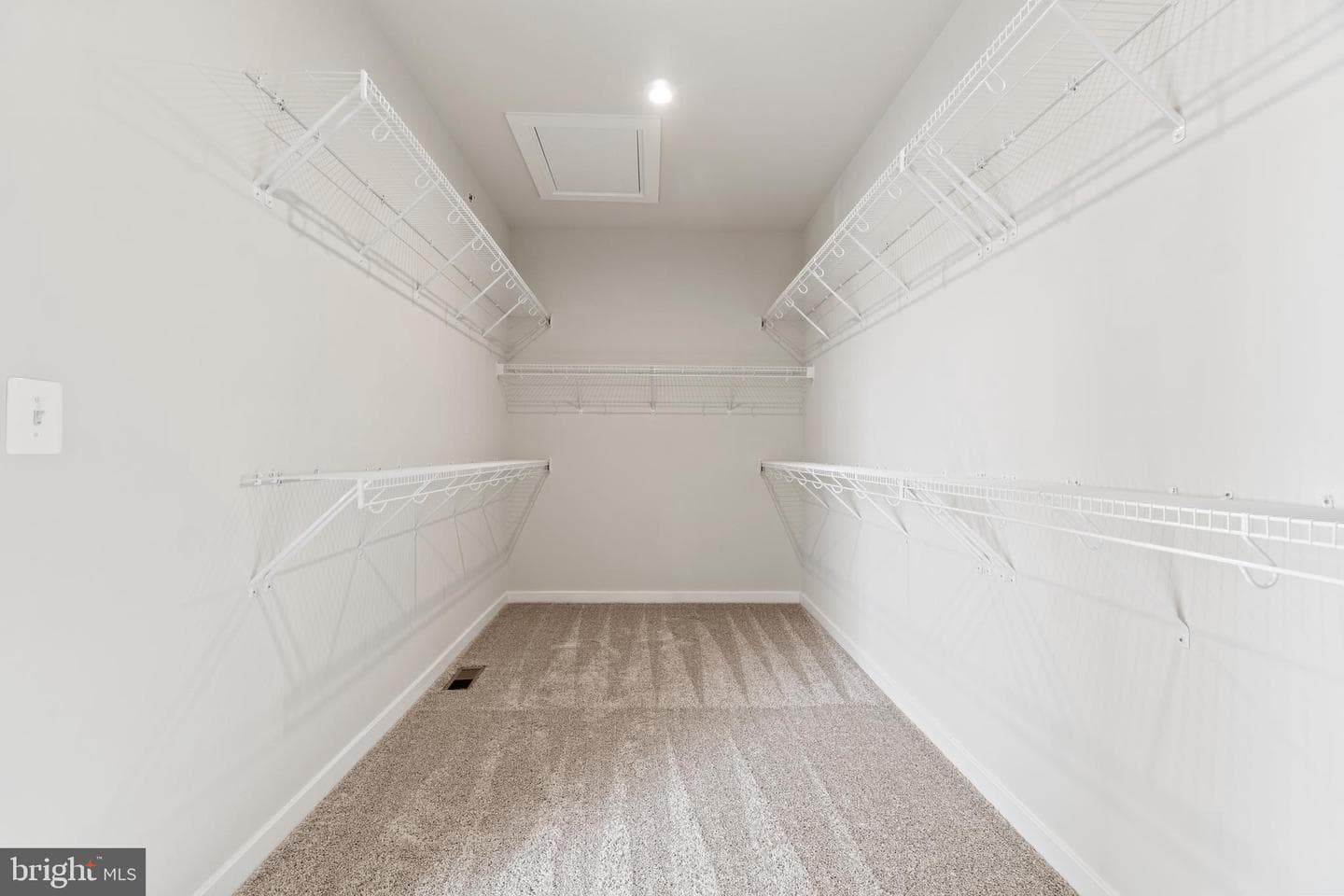 1107b Dabney Drive photo 25