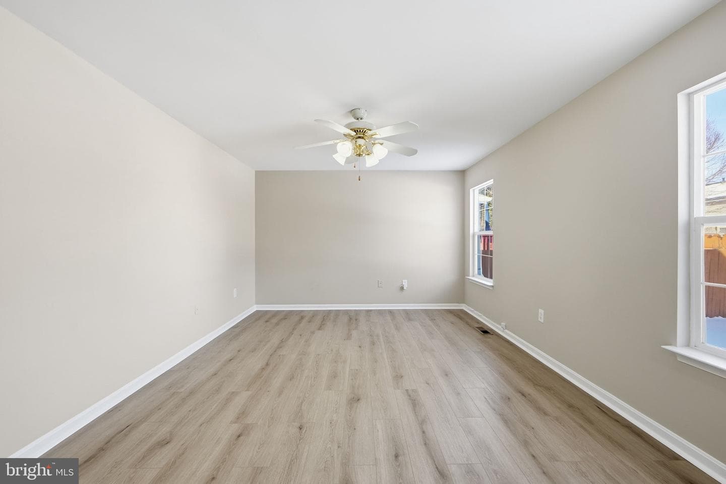 9231 Stephanie Street photo 23