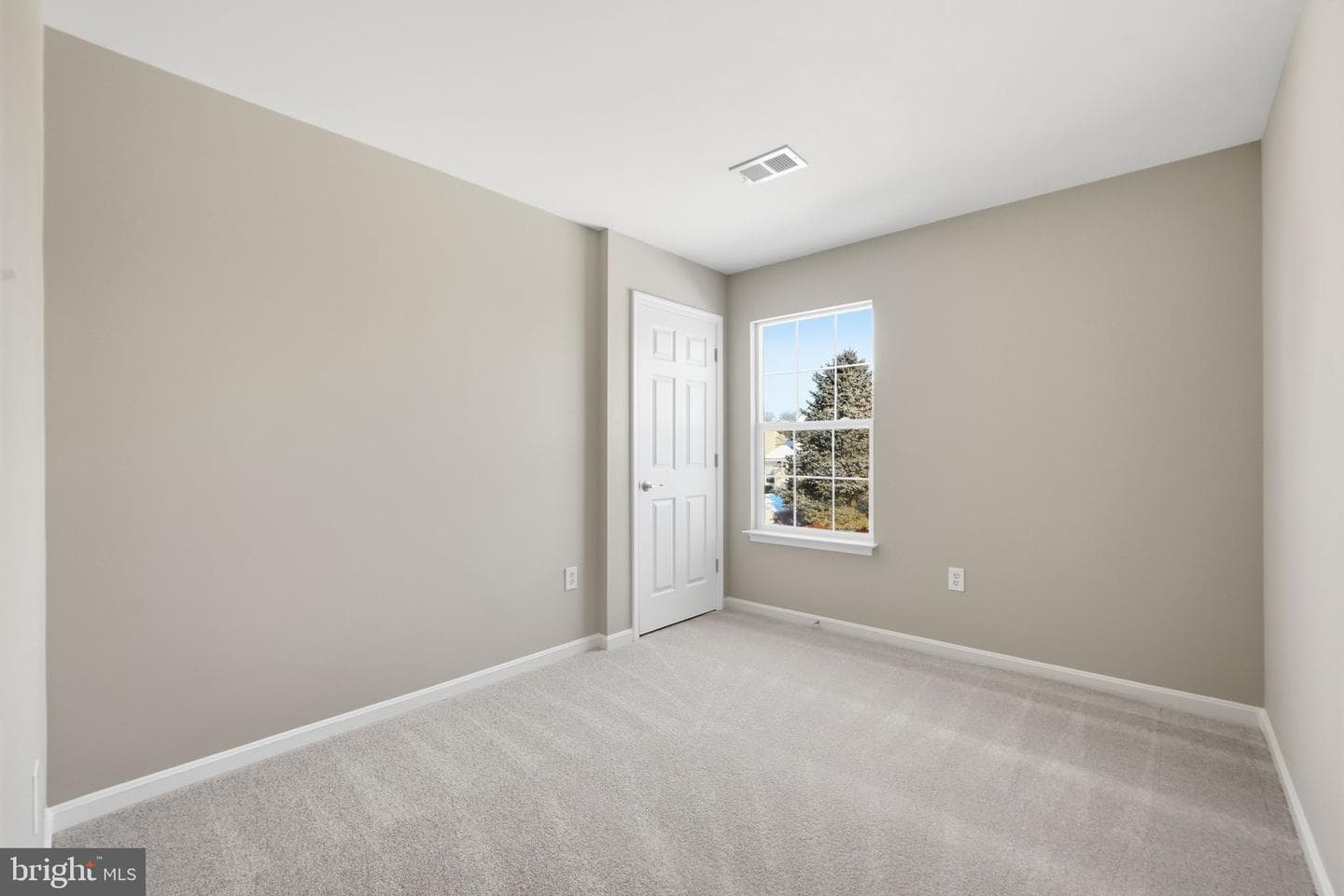 9231 Stephanie Street photo 40