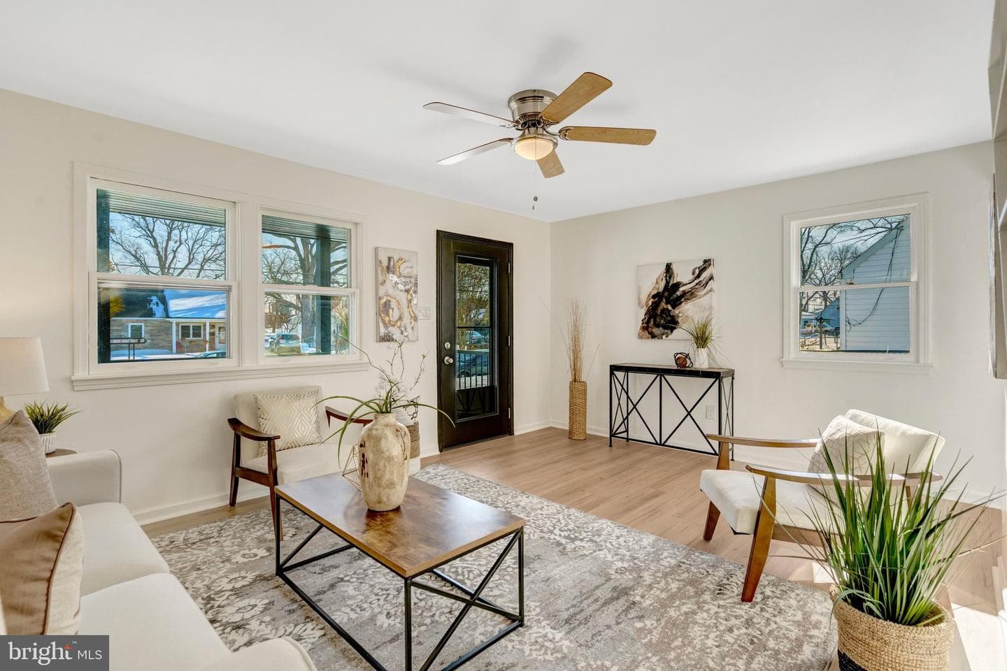 122 Scott Drive photo 11