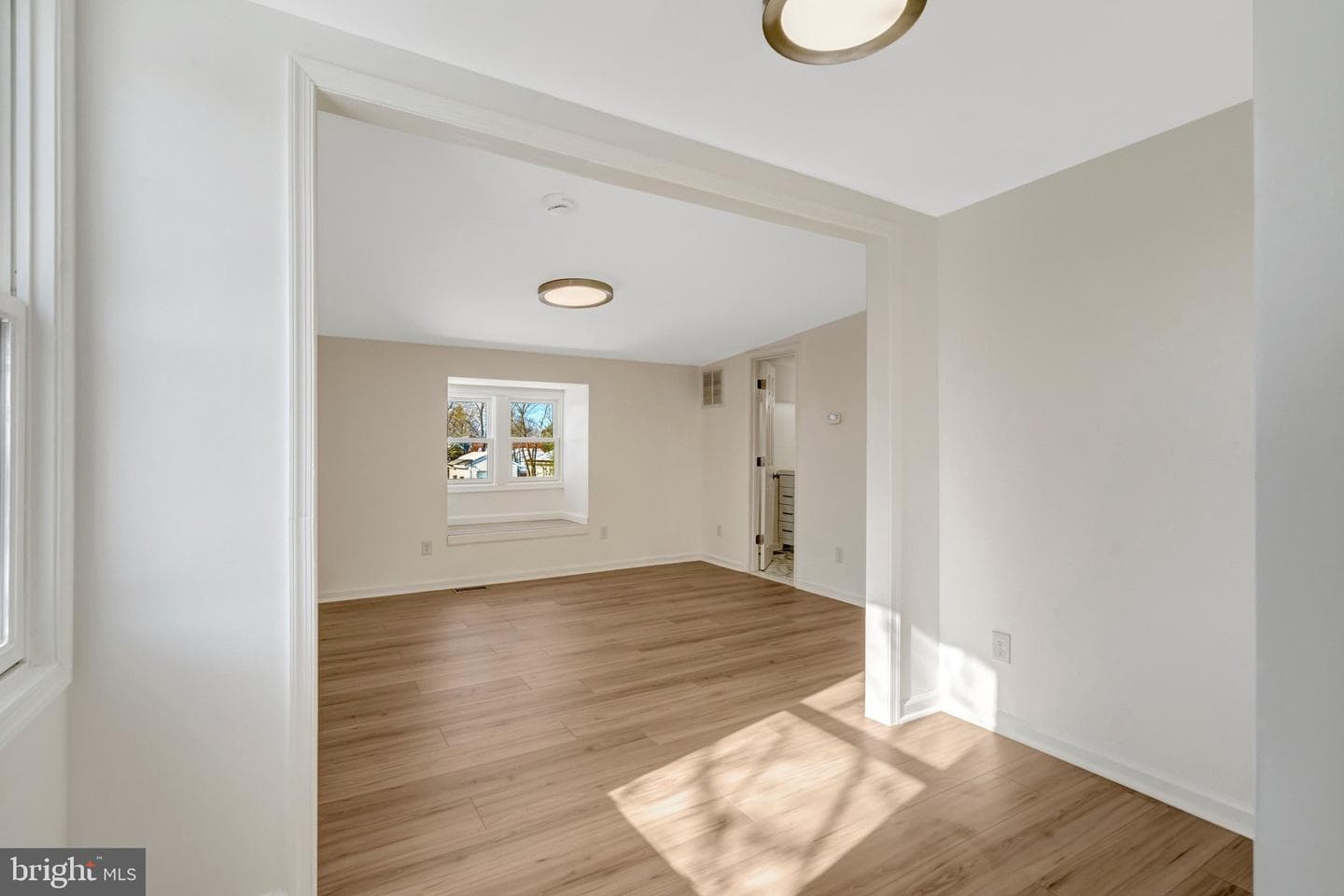 122 Scott Drive photo 38
