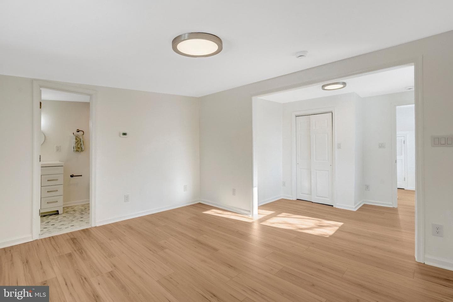 122 Scott Drive photo 39