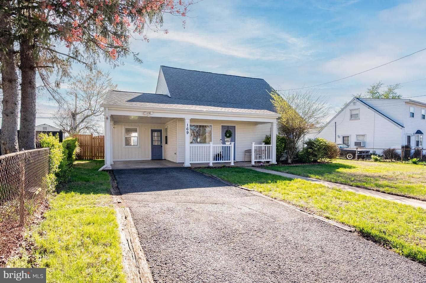 169 Scott Drive photo 4