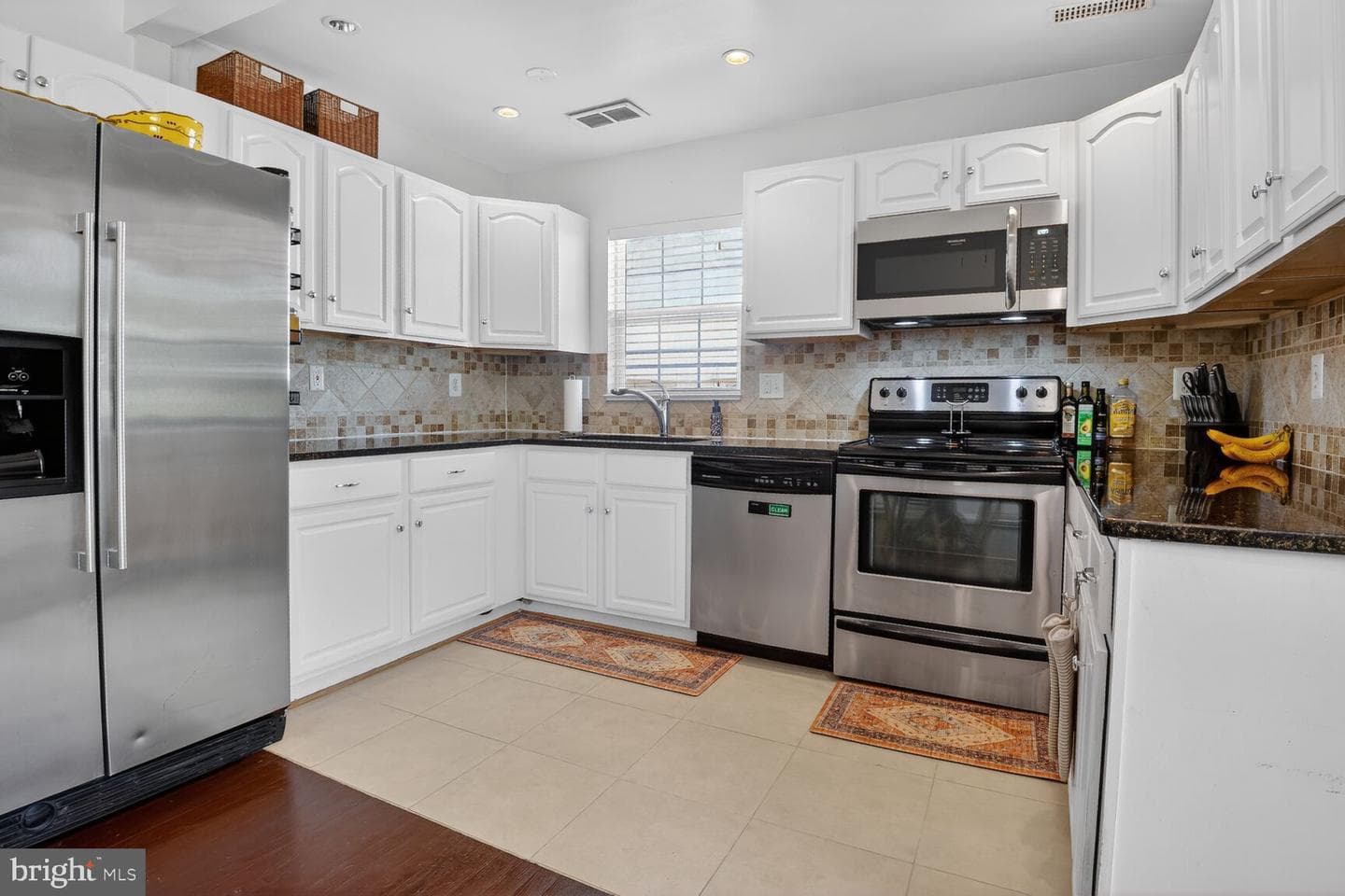 134 Evans Street photo 5