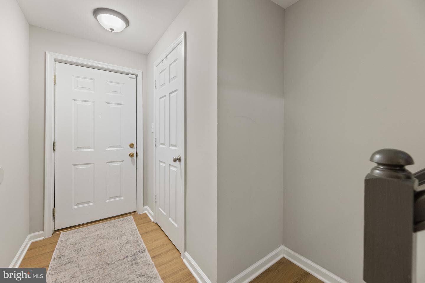 9253 Jessica Drive photo 3