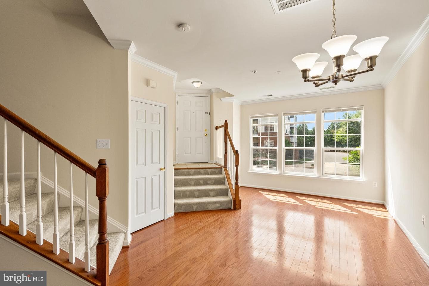 9612 Wigfall Way photo 7
