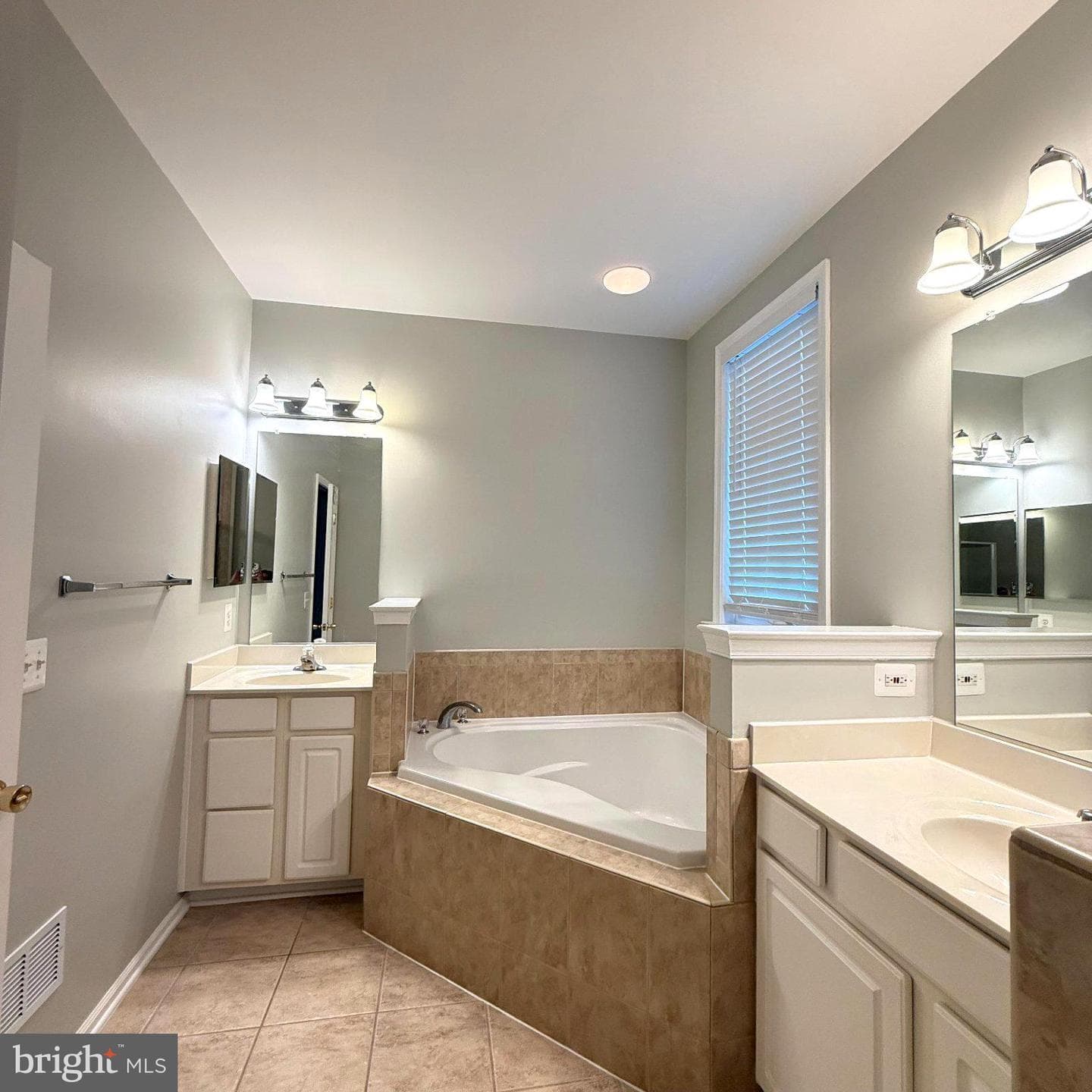 9580 Wheats Way photo 22