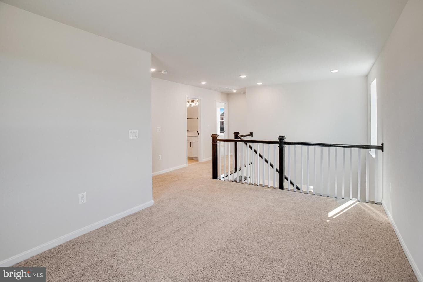 611 Clover Lane photo 19
