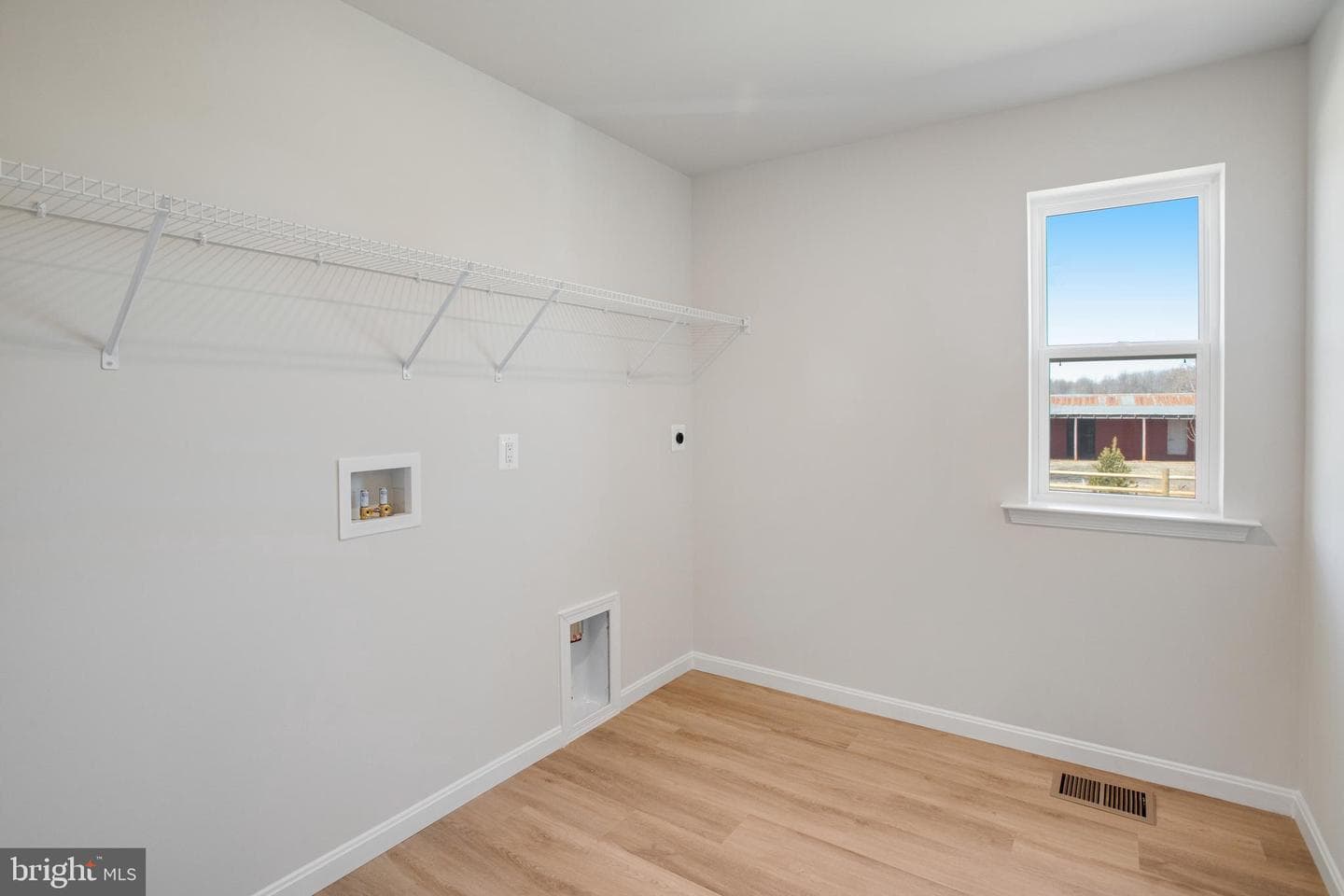 611 Clover Lane photo 20