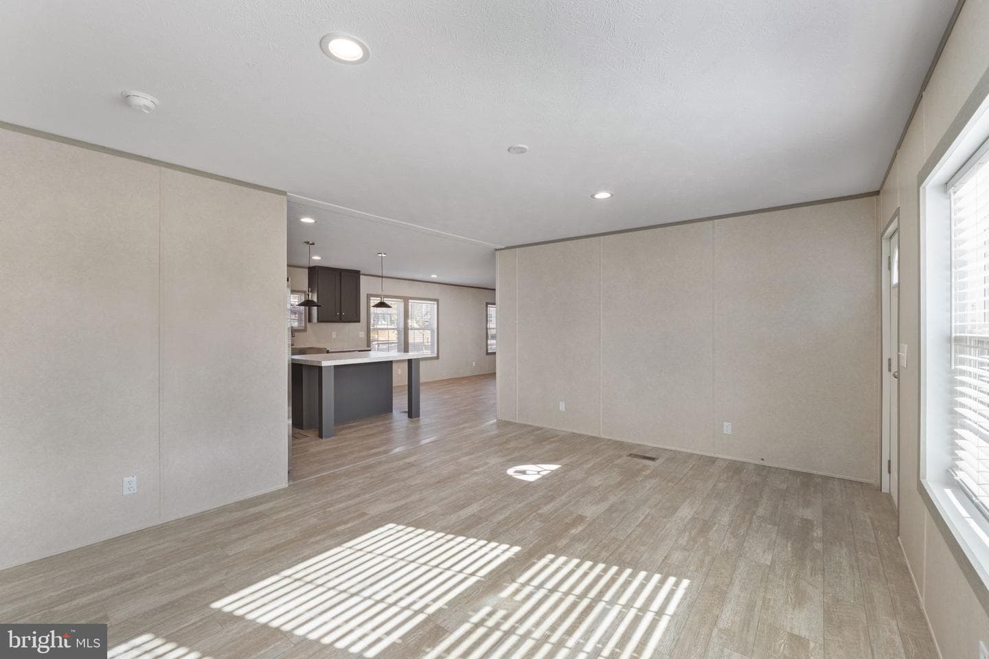 318 Union Avenue photo 16