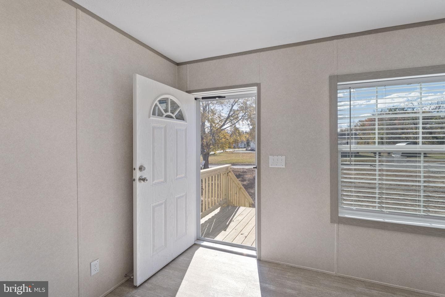318 Union Avenue photo 6